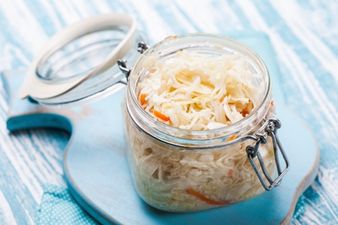 Fermented foods, we’ve got the skinny on tummy shrinking