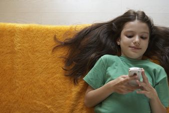 NEWS: Why you should ban your child’s smartphone at bedtime (tonight)