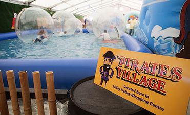 Parents! Hit up these spots for a fun family day this weekend