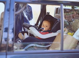 Parents’ car seat confusion blamed for rise in child deaths