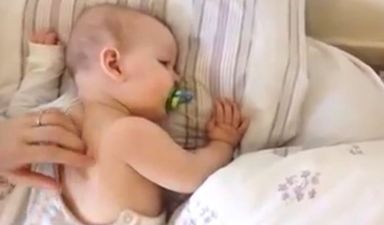 WATCH: Funny 14-month-old demands a back scratch from mum