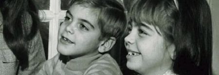 This childhood photo of a MAJOR Hollywood heartthrob will make your day