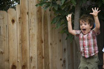 A mum receives an angry letter from a neighbour because her son plays outside
