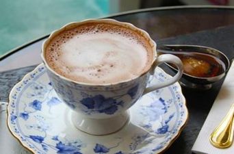 Hot chocolate: I believe in miracles, you sexy thing