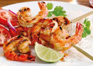 Fire up the BBQ: Sweet chilli prawn skewers