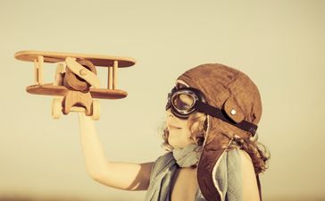 10 “steps” for surviving a flight with a toddler 