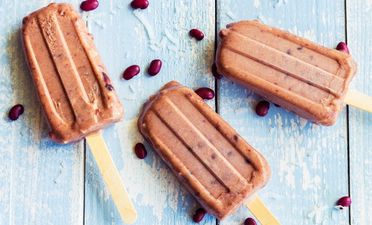 This 3 ingredient, 120-calorie Nutella ice pop is insanely good