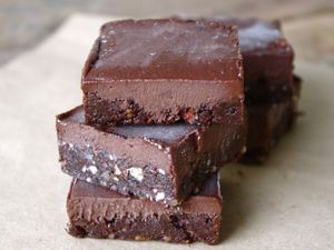 No-bake fudge squares: Good whole food to put you in a really good mood