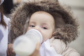 Breastfeeding mum pens open letter to mums using formula