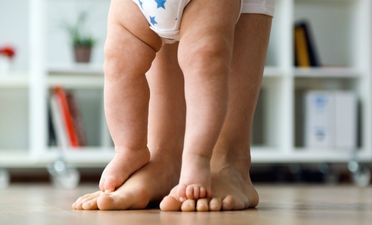 Dads, not kids, hold mum’s careers back (according to study)