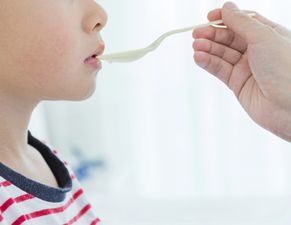 Experts warn parents against giving children medicine for mild fevers