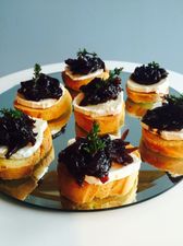 PARTY FOOD: Easy goat’s cheese crostinis with red onion marmalade