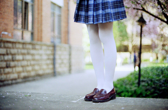 Sending your daughter to an all-girl school? You might want to re-think that