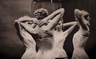 ‘I Wore A Waist Trainer For Three Weeks And This Is What Happened’ #2