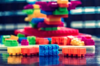 New LEGO Range Includes ‘Working Mum’ and ‘Stay-at-Home Dad’