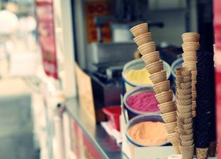 5 Reasons That Ice Cream Van Drivers Deserve A Pay Hike