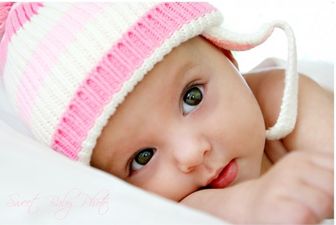 10 Insanely Cute Things Babies Do (That Make Our Ovaries Skip A Beat)