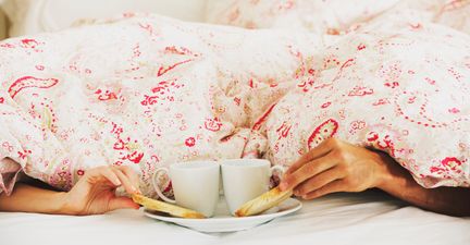 Sex or Snacks… Which One Do You Think The Majority of Women Would Give Up?