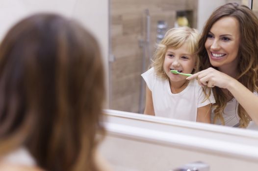 Brushing alone may not be enough to protect kids' teeth, says study