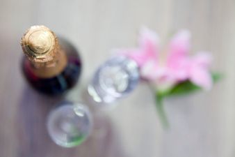 Expert Says Prosecco Supply “Is Finite” (*Hugs Bottle*)