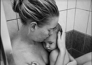 The Story Behind This Raw And Real Photo Of Motherhood Will Bring A Tear To Your Eye