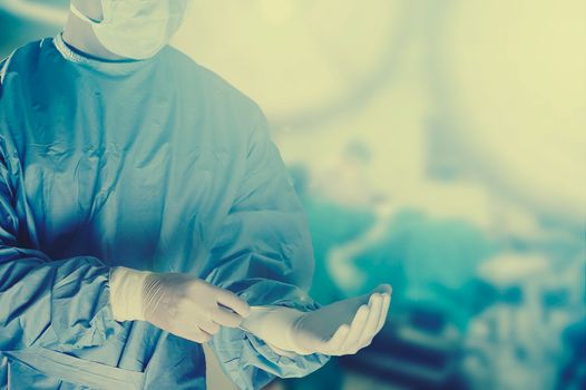 Woman finds out she's pregnant during fertility surgery