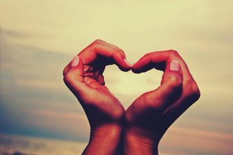 This Snap of a Premature Baby Breastfeeding For The First Time Has Gone Viral