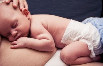 This Adorable Video About Skin-to-Skin With a Newborn Will Make You Super-Broody