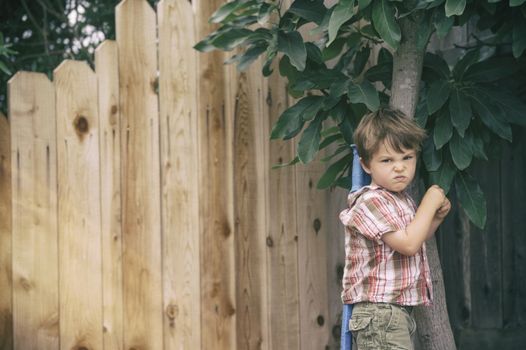 4 ways to deal with your child when they are being aggressive