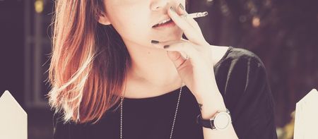 Mum in UK Launches Petition To Ban Smoking Near Playgrounds