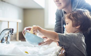 Signs of Alzheimer’s CAN Be Spotted in Childhood