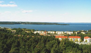 Kidnapped Boy Found ‘Disguised As A Girl’ At Finnish Lake Resort