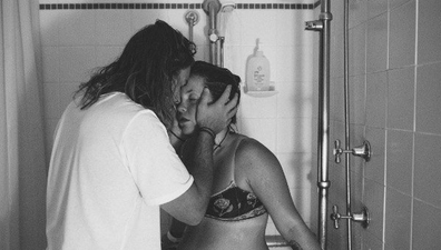 These amazing pictures that show what giving birth is really like