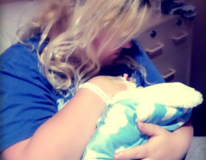 Mother Pens Open Letter Thanking Shop Worker Who Gave Her Blanket For Her Stillborn Baby