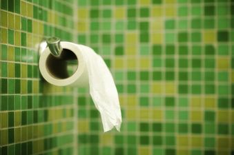 Tesco Is Now Selling Mulled Wine Scented Toilet Paper (And Christmas Is Complete)