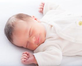 Six things that might be waking your baby at night