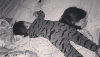 20 children caught in the funniest sleeping positions EVER