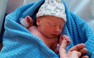 Baby Born In Car After Dublin Rush Hour Traffic Hampers Holles Street Dash