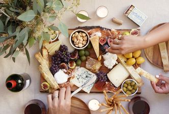 Entertaining? 5 do’s and don’ts for creating the PERFECT cheese board this Christmas