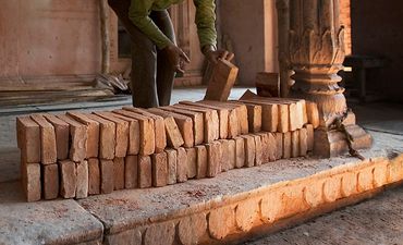 200 Children (Some As Young As 4) Freed From A Brick Kiln In India