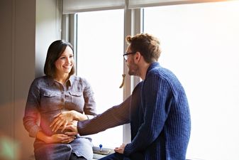 New wearable device lets dads feel their baby’s kicks in real-time