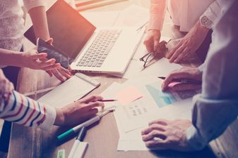 Getting your career back on track after maternity leave (and nailing it)