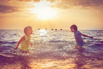 Super easy family saving goals (so you can afford that summer holiday)