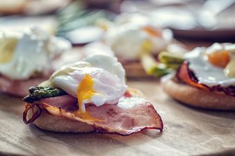 5 simple ways to make the PERFECT poached egg