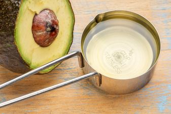 Throw out the coconut oil…avocado oil is the new MUST have for health and beauty