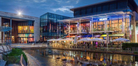 There are huge discounts in Dundrum Town Centre this weekend