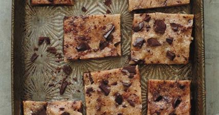 These easy to make raw cookie dough bars will satisfy your sweet tooth
