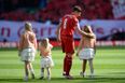 Steven Gerrard shares photo of his children but people aren’t happy
