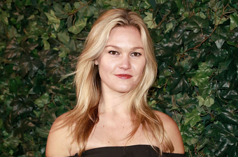 Julia Stiles confirms she’s pregnant with a picture of her baby bump
