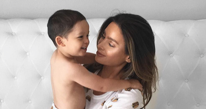 Everyone is saying the same thing about this pregnant blogger